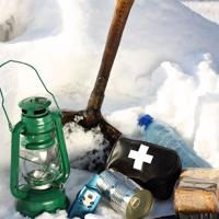 Snow storm emergency kit